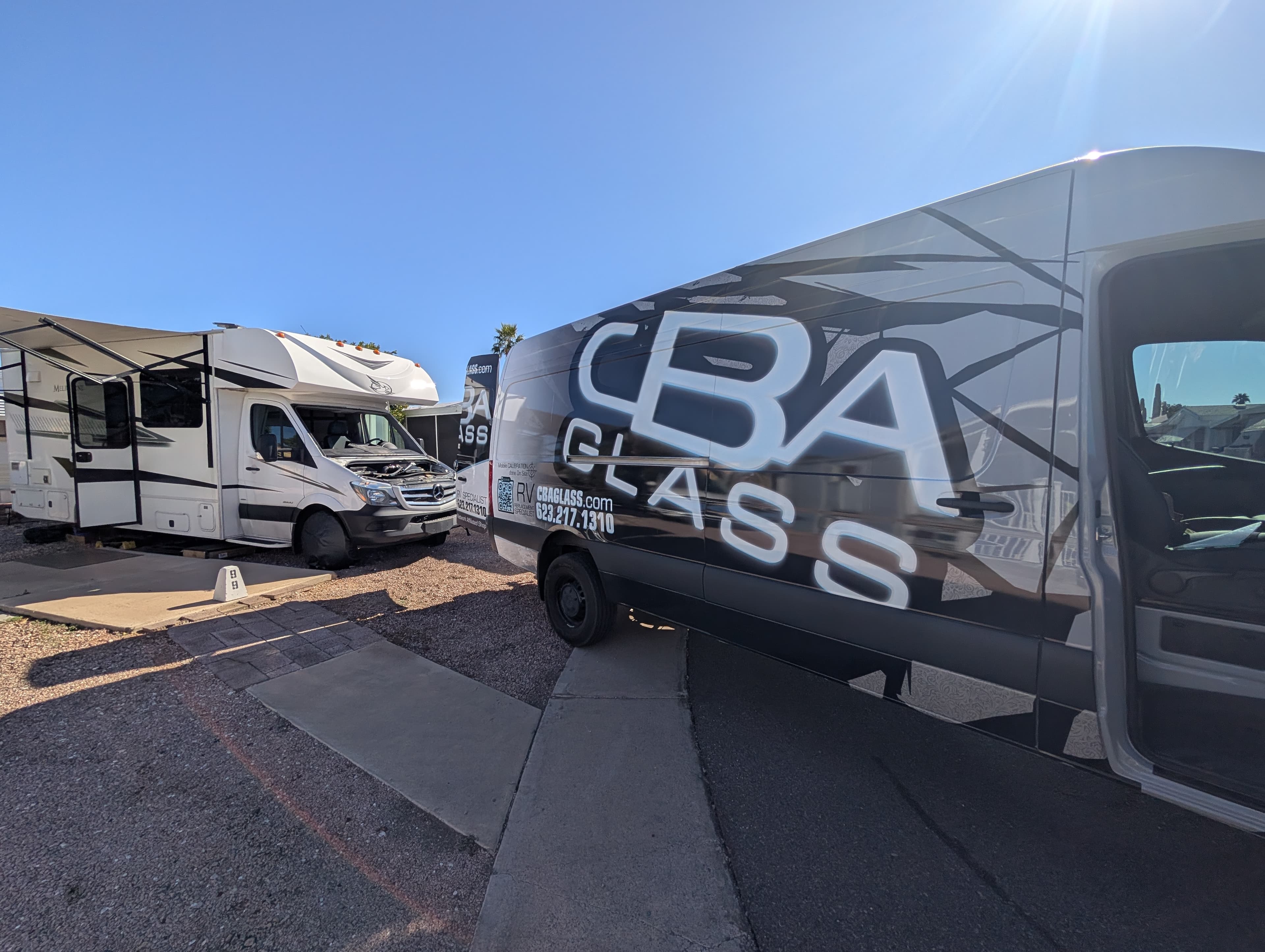 RV Windshield Repair service photo 20